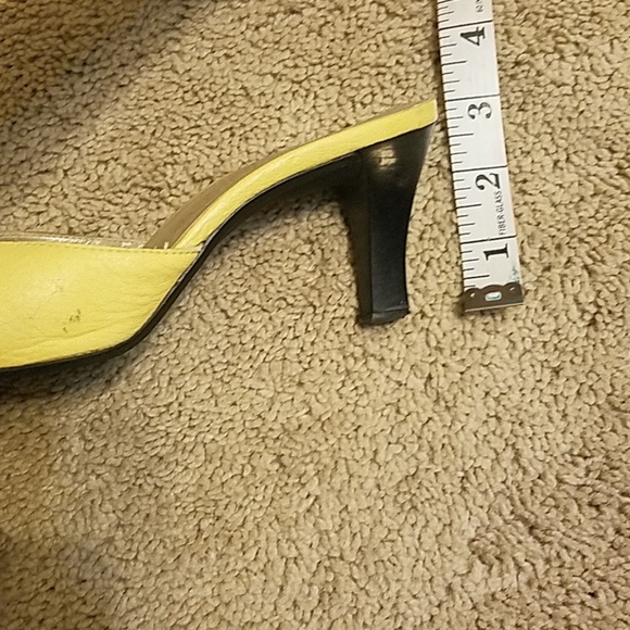 Yellow slip on mules - Picture 4 of 4